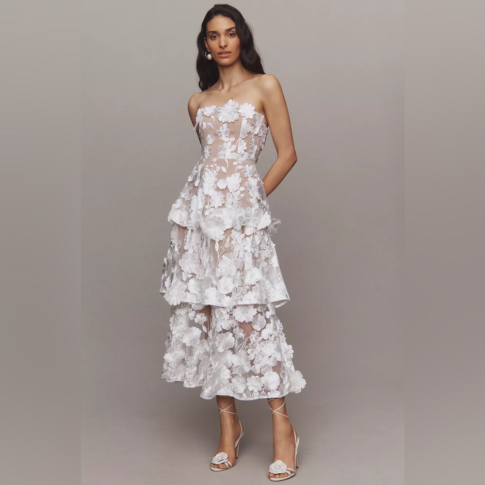 Elliatt White Floral Strapless Dress